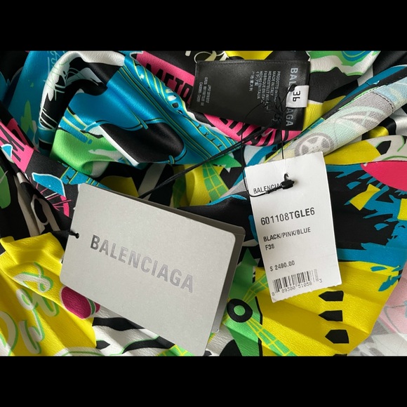 BALENCIAGAParis City Light Pleated Satin Dress NWT - Picture 9 of 15